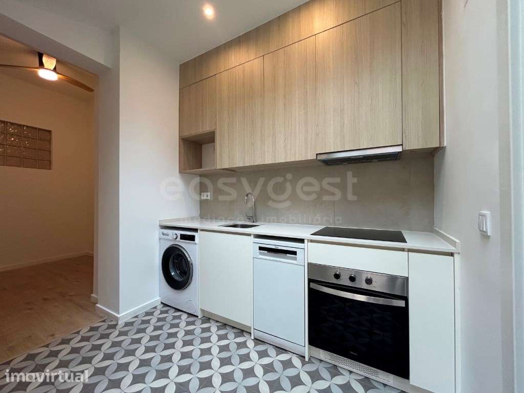 Apartamento T1 convertido em T2 com terraço, totalmente remodelado,... - Grande imagem: 5/19