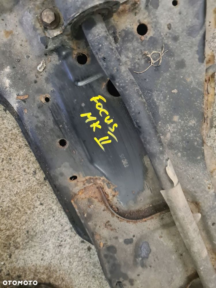 belka zawieszenia przedniego wózek sanki komplet ford focus mk2 - 2