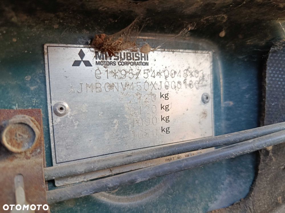 Mitsubishi Pajero 3.5 v6 1998r NA CZĘŚCI - 8