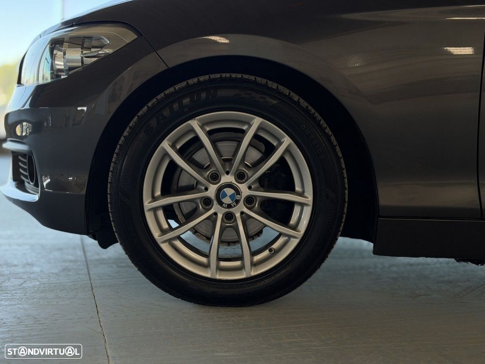 BMW 116 d EfficientDynamics - 4