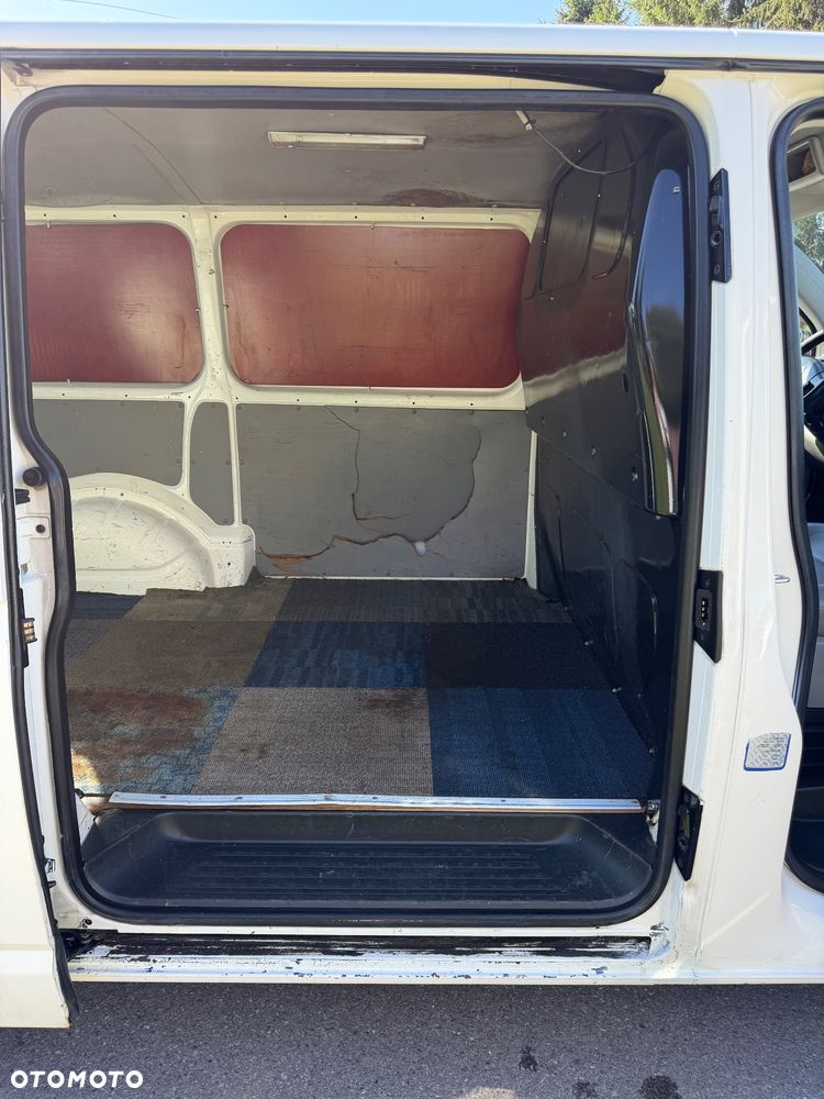 Volkswagen Transporter - 34