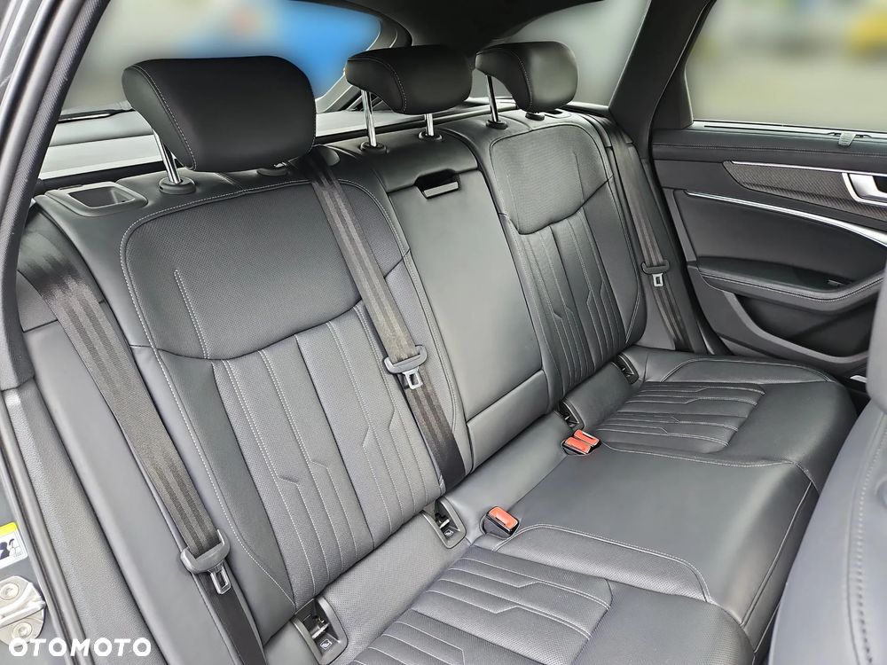Audi A6 - 12
