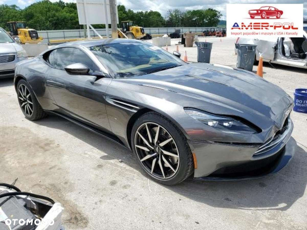 Aston Martin DB11