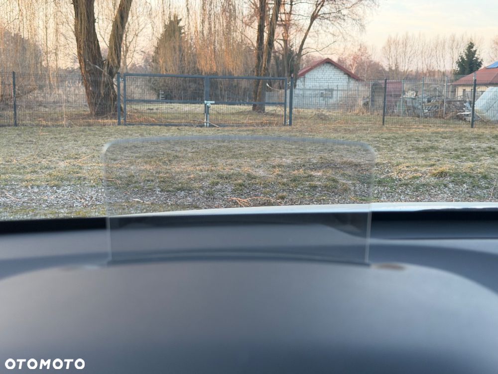 Hyundai Kona 1.6 T-GDI DCT 4WD Premium - 27