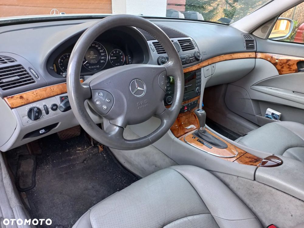 Mercedes-Benz Klasa E 200 Kompressor Automatik Elegance - 5