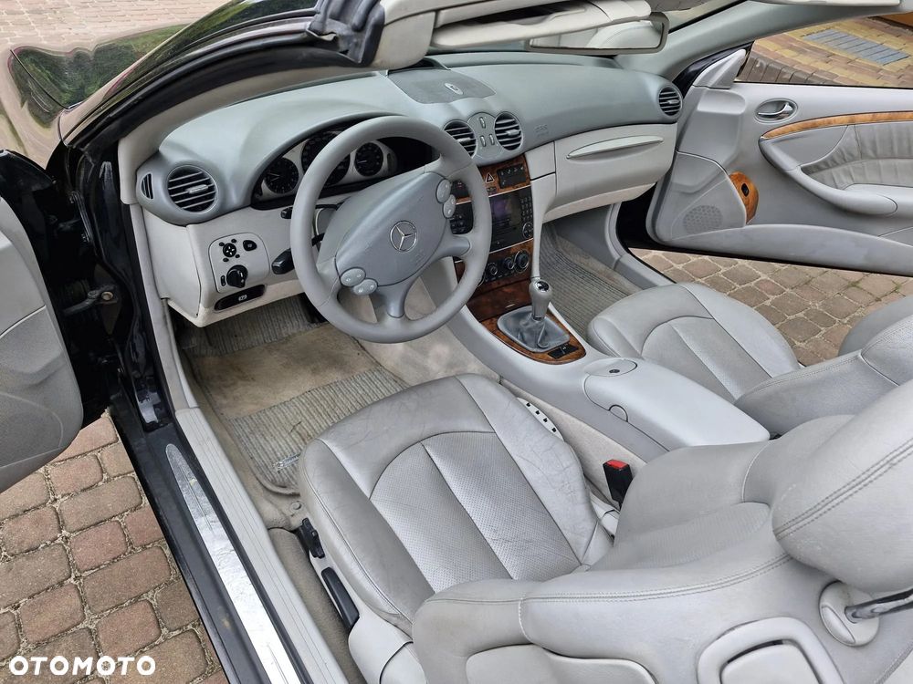 Mercedes-Benz CLK 240 Elegance - 8