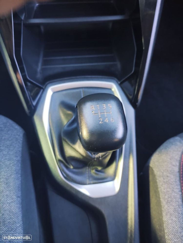 Peugeot 2008 1.5 BlueHDi Active Pack - 23