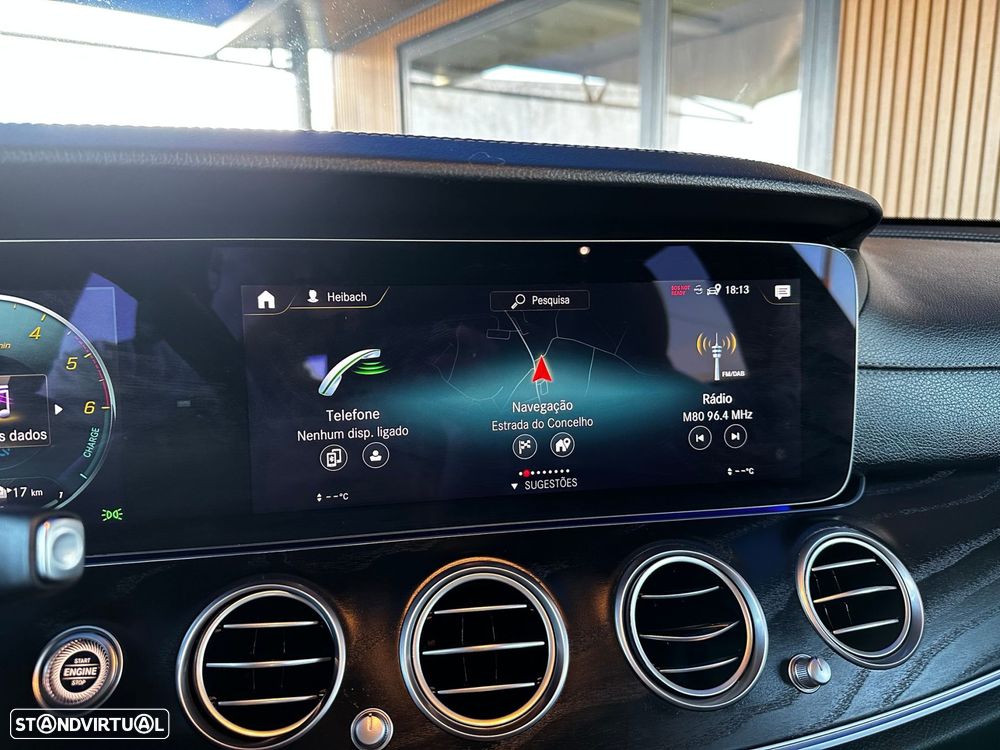 Mercedes-Benz E 300 de AMG Line - 27