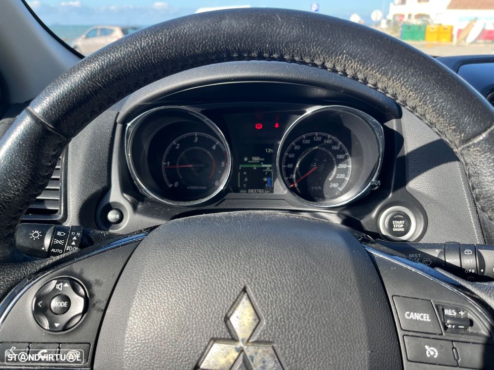 Mitsubishi ASX 1.6 DI-D Intense Black Edition - 6