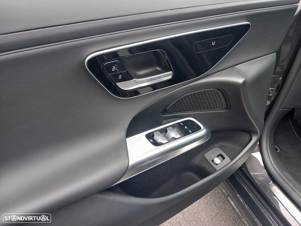 Mercedes-Benz E 220 d Avantgarde - 8