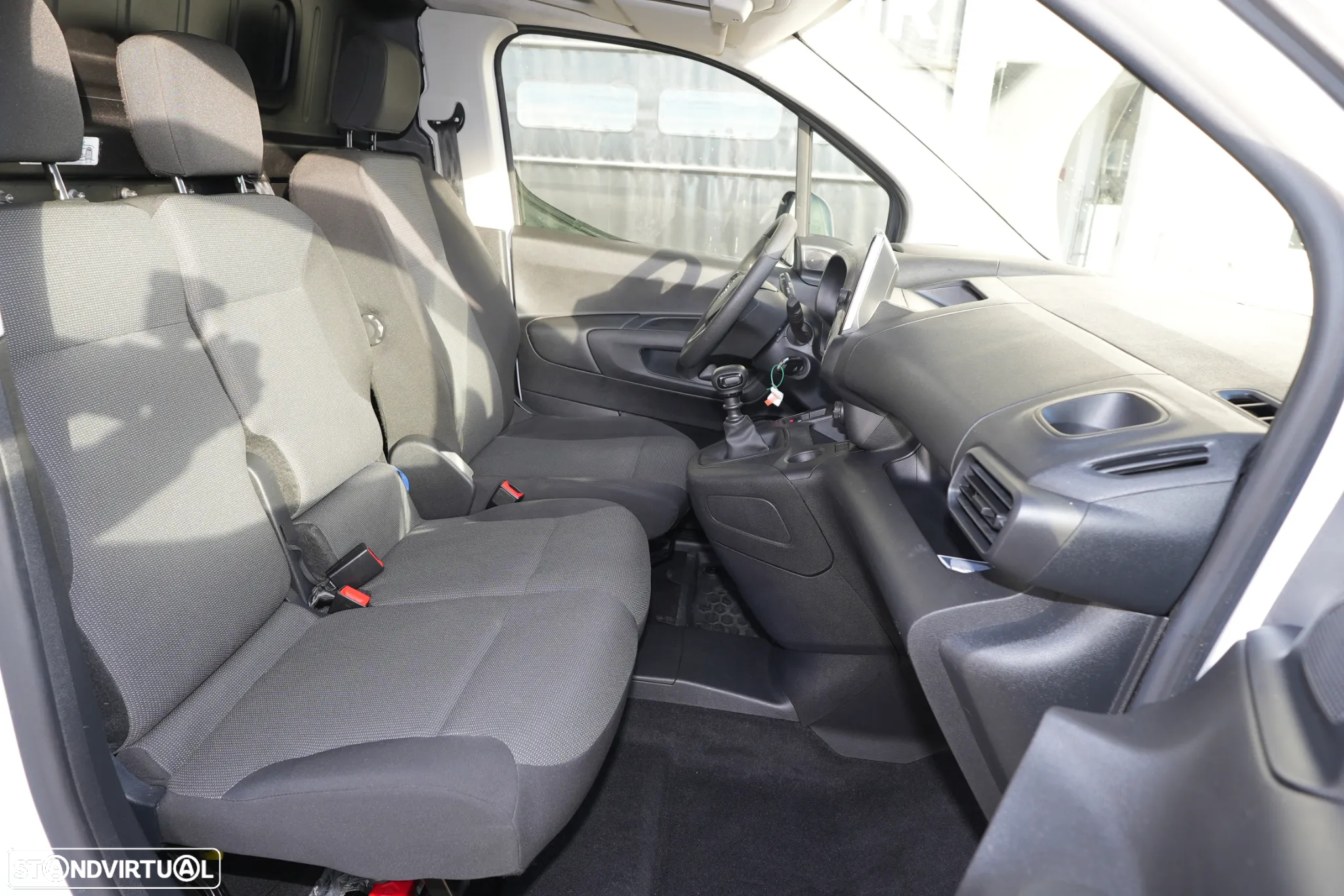 Opel Combo Maxi Longa 1.5CDTI 102cv 3Lugares - 12