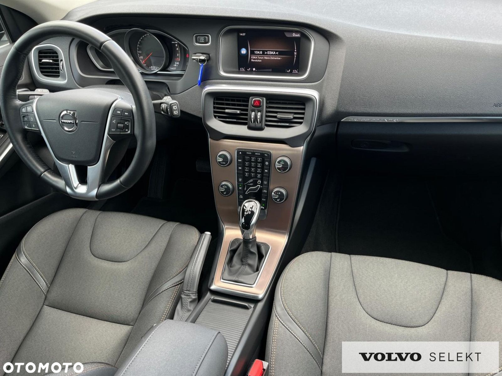 Volvo V40 - 12