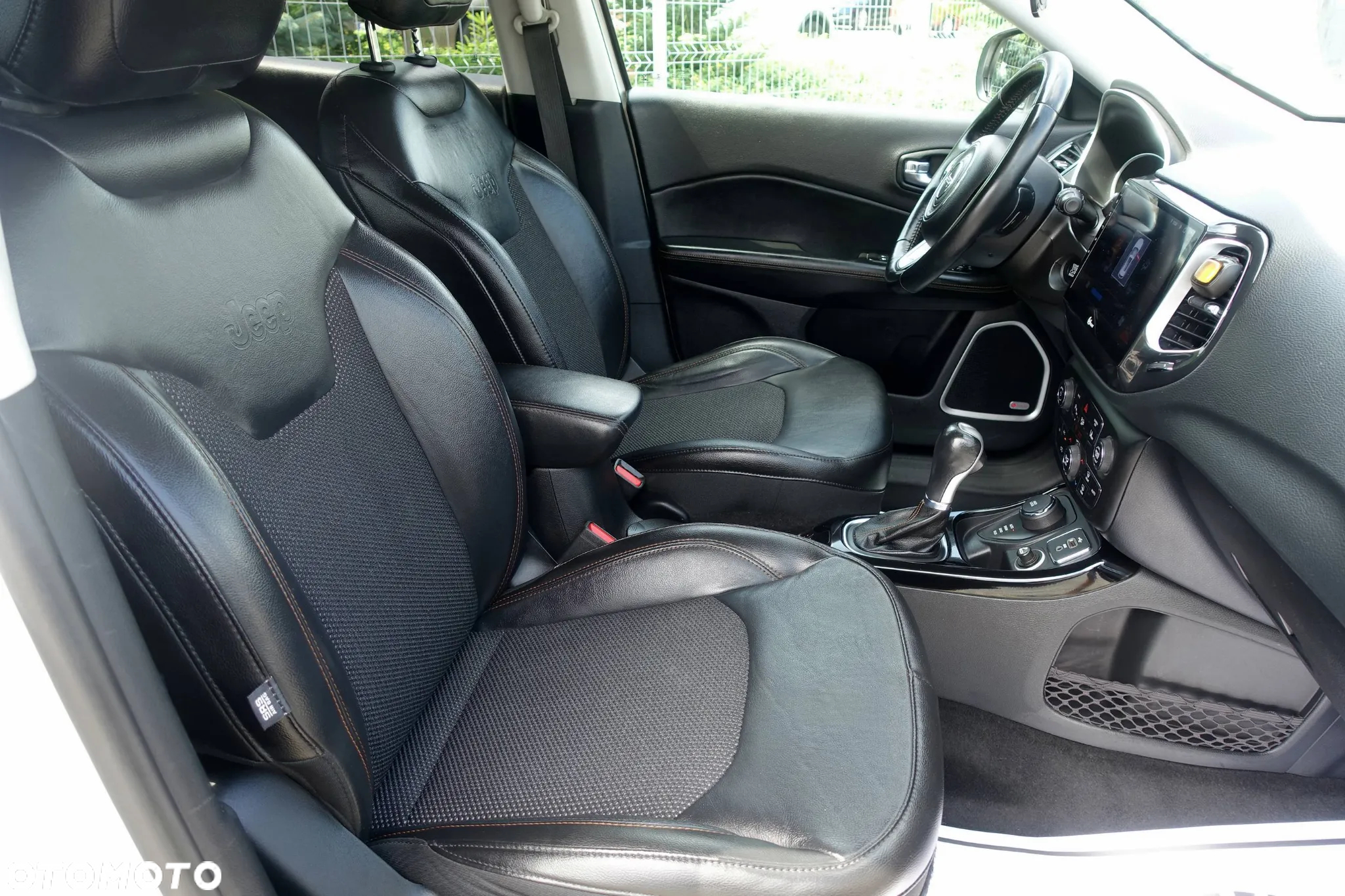 Jeep Compass 2.0 MJD Limited 4WD S&S - 12