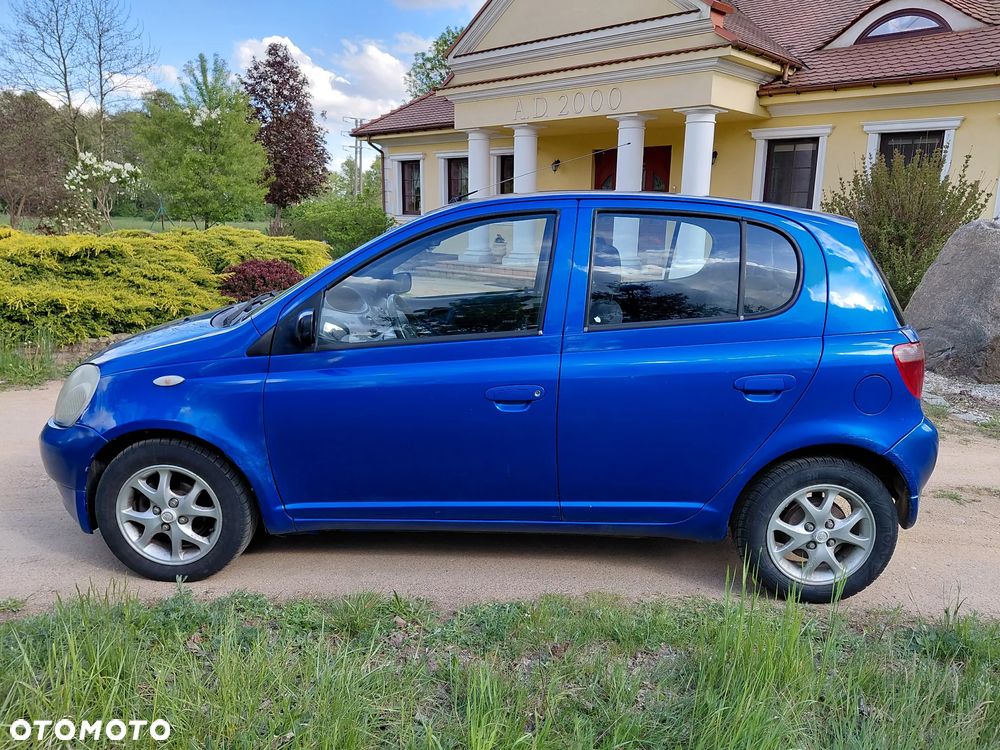 Toyota Yaris 1.3 Luna - 8