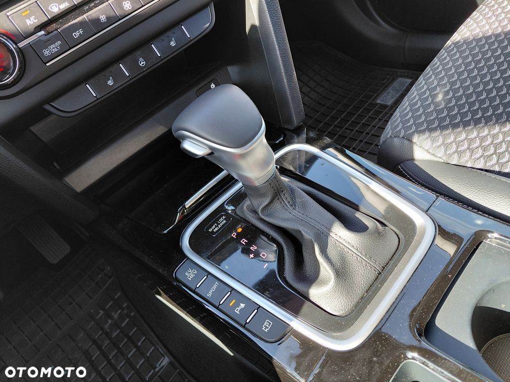 Kia XCeed 1.6 GDI PHEV Business Line DCT - 17