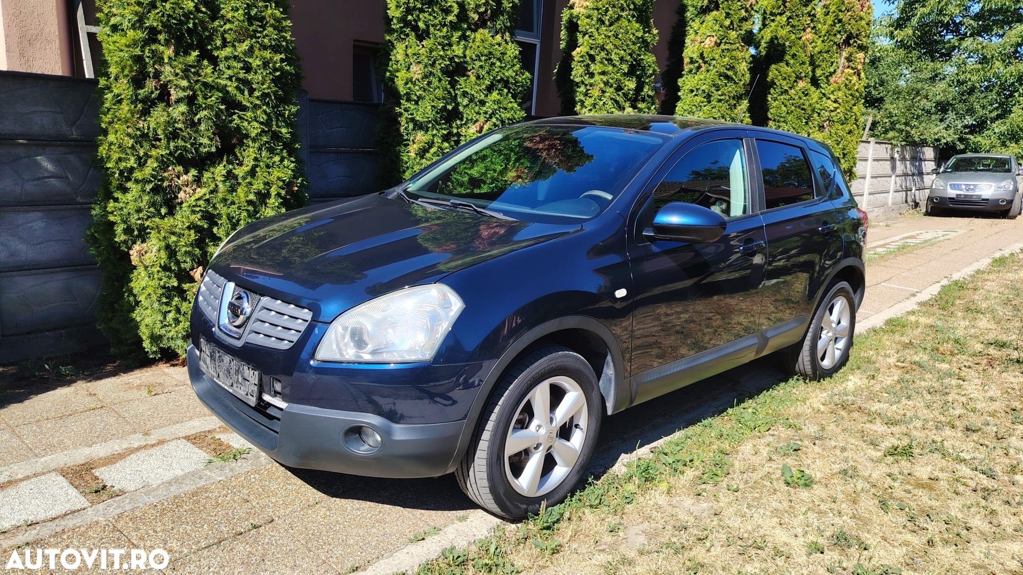 Nissan Qashqai 2.0 dCi DPF 4x4 acenta - 1
