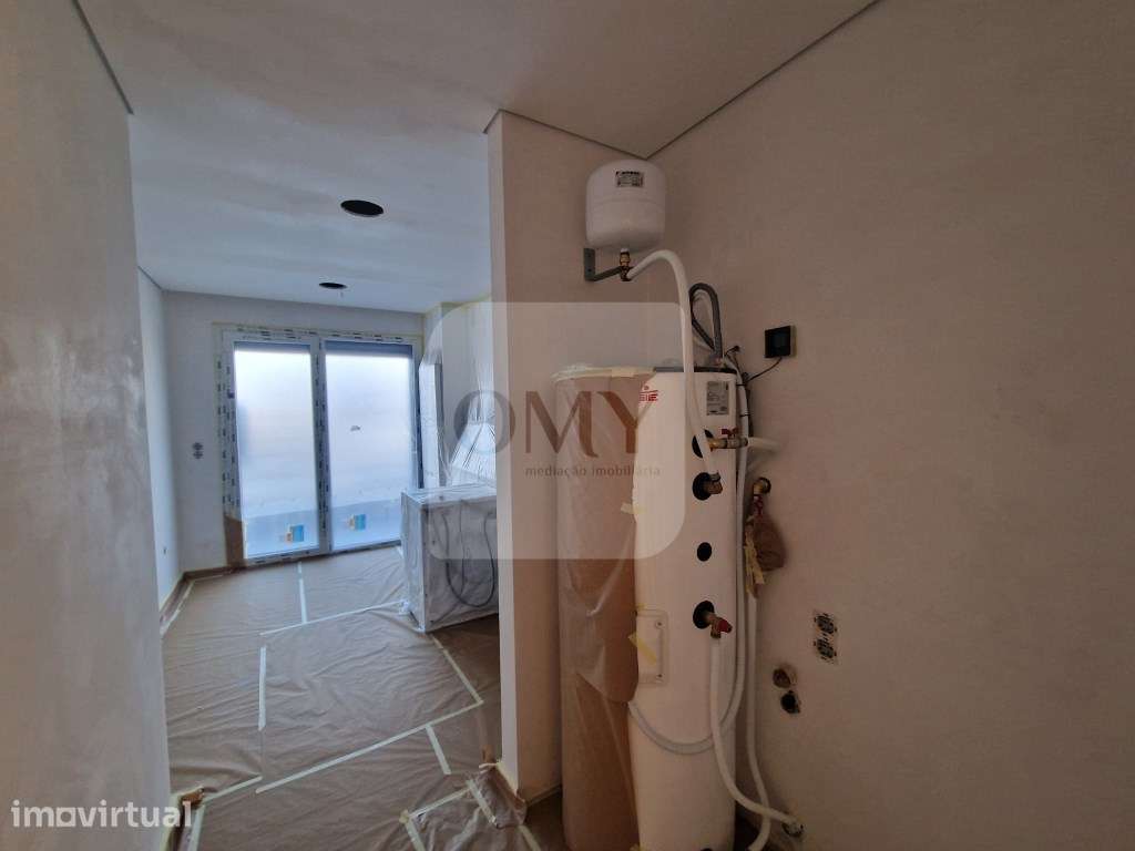 T2 de 3 Frentes c/ 3 Varandas Junto ao Parque Corgo em Vila Real - Grande imagem: 4/12