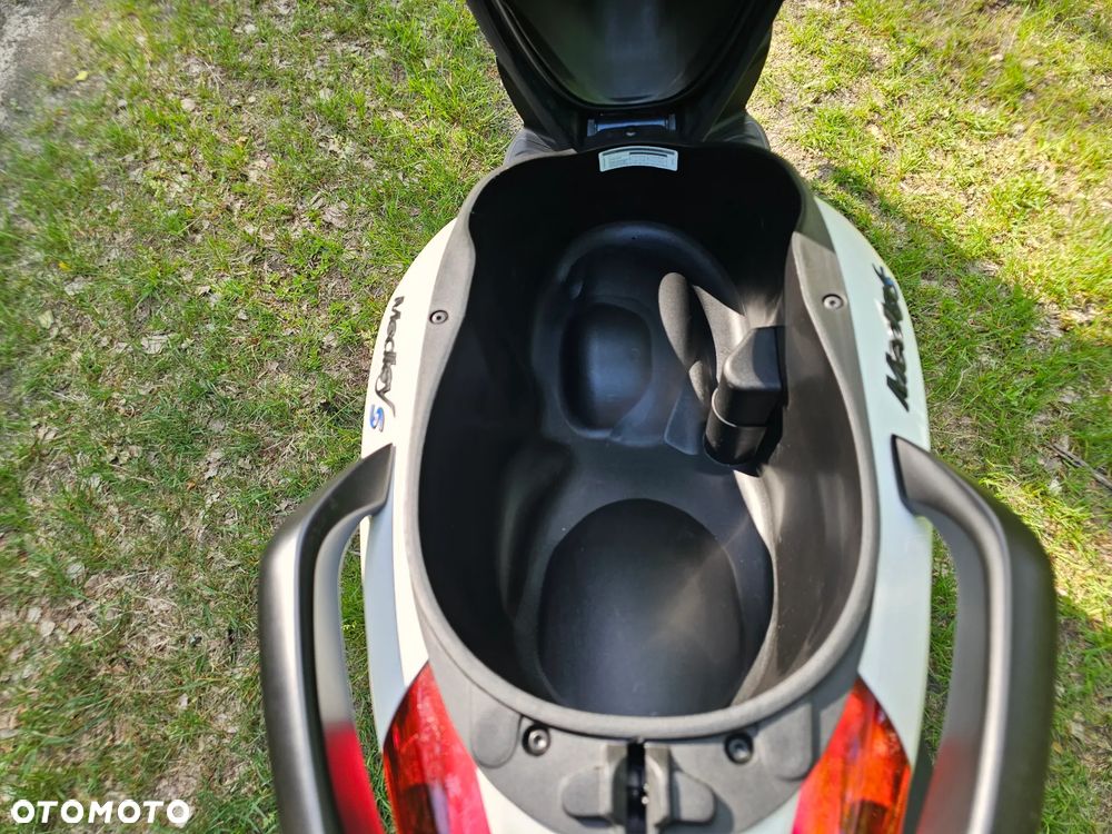 Piaggio Medley - 12
