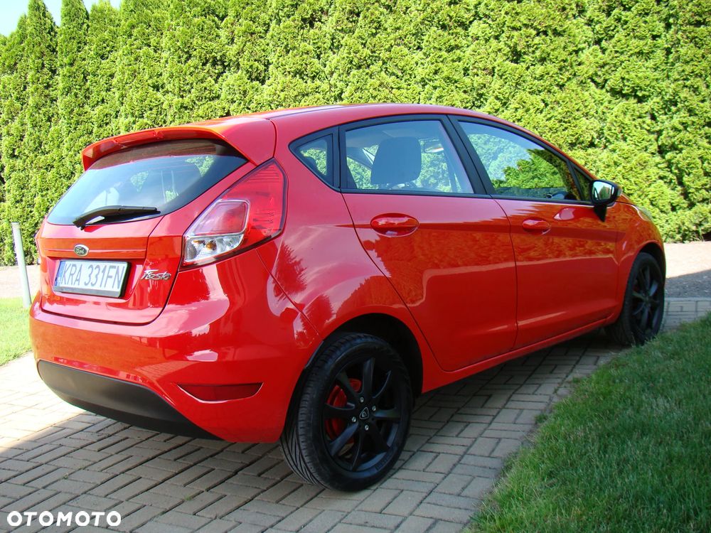 Ford Fiesta - 10