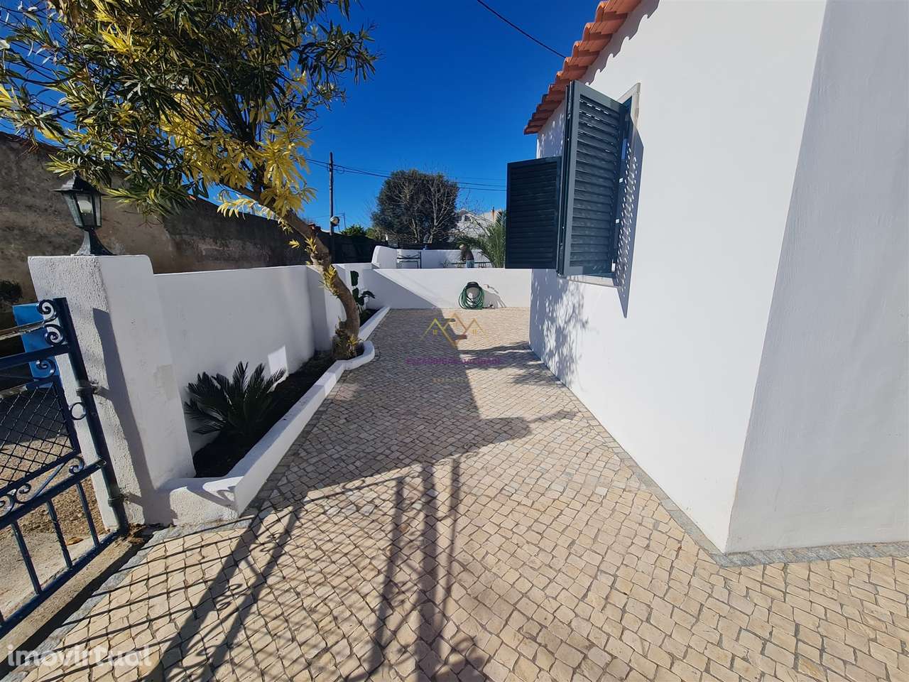 Moradia T1 para Arrendamento na Ribeira de Sintra - Grande imagem: 5/37