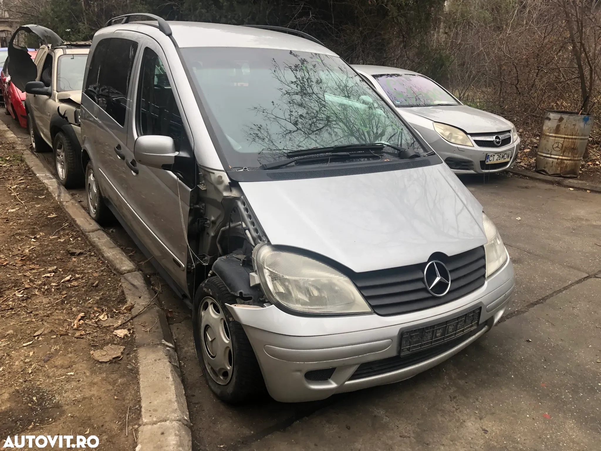 Usa dreapta fata Mercedes Benz Vaneo gri argintiu 2004 - 5