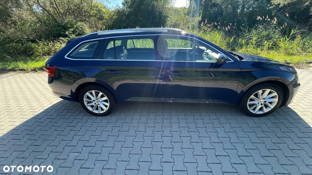 Skoda Superb 2.0 TDI 4x4 Style DSG - 1