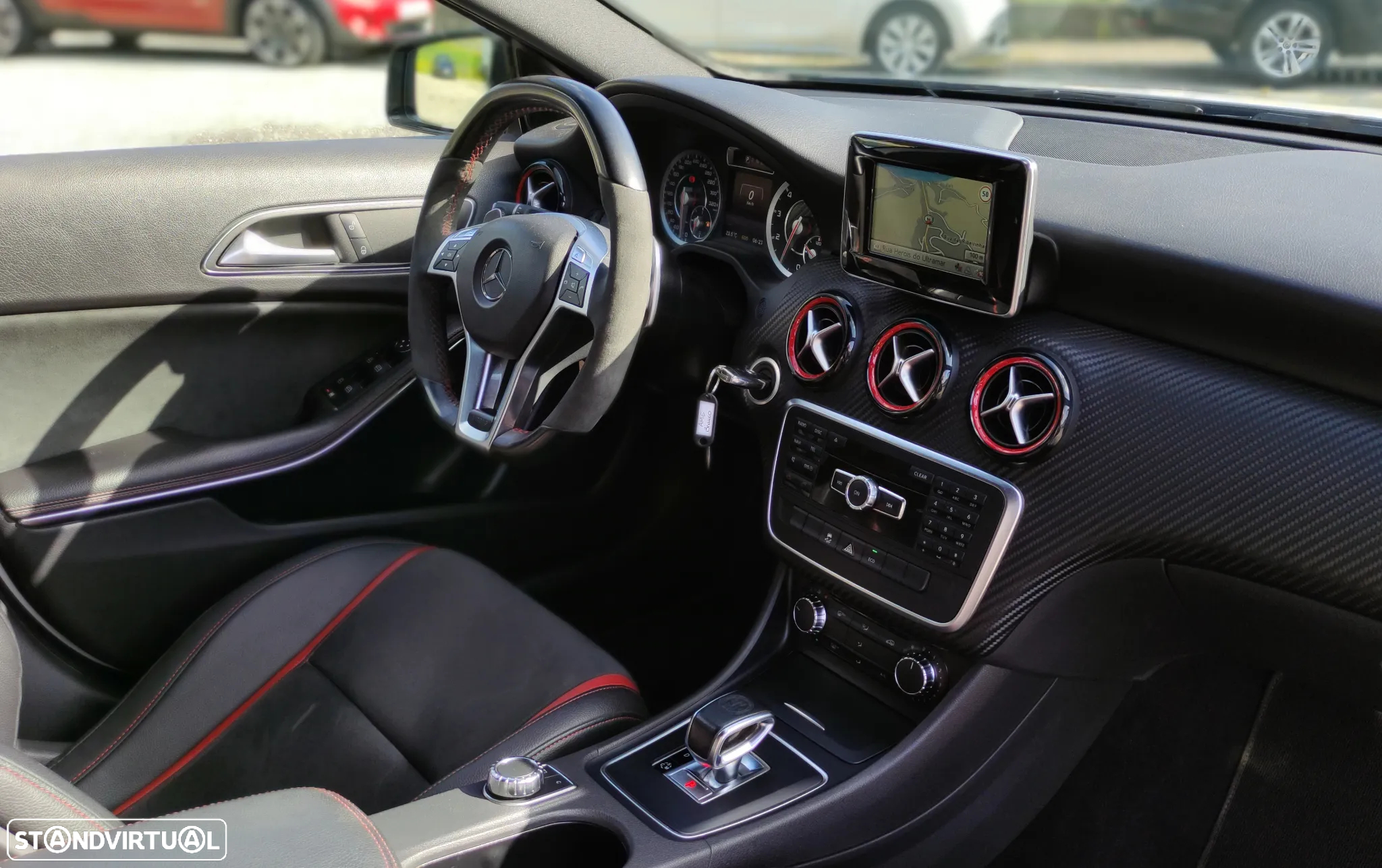 Mercedes-Benz A 45 AMG 4Matic Speedshift 7G-DCT - 17