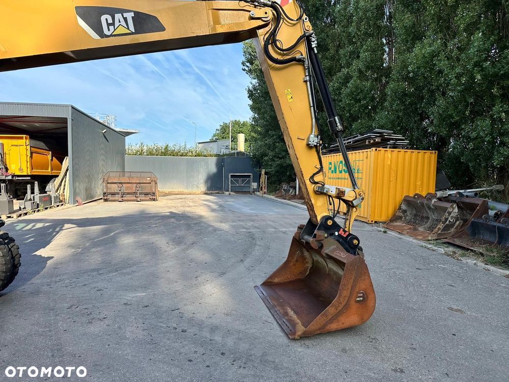 Caterpillar M318F - 7