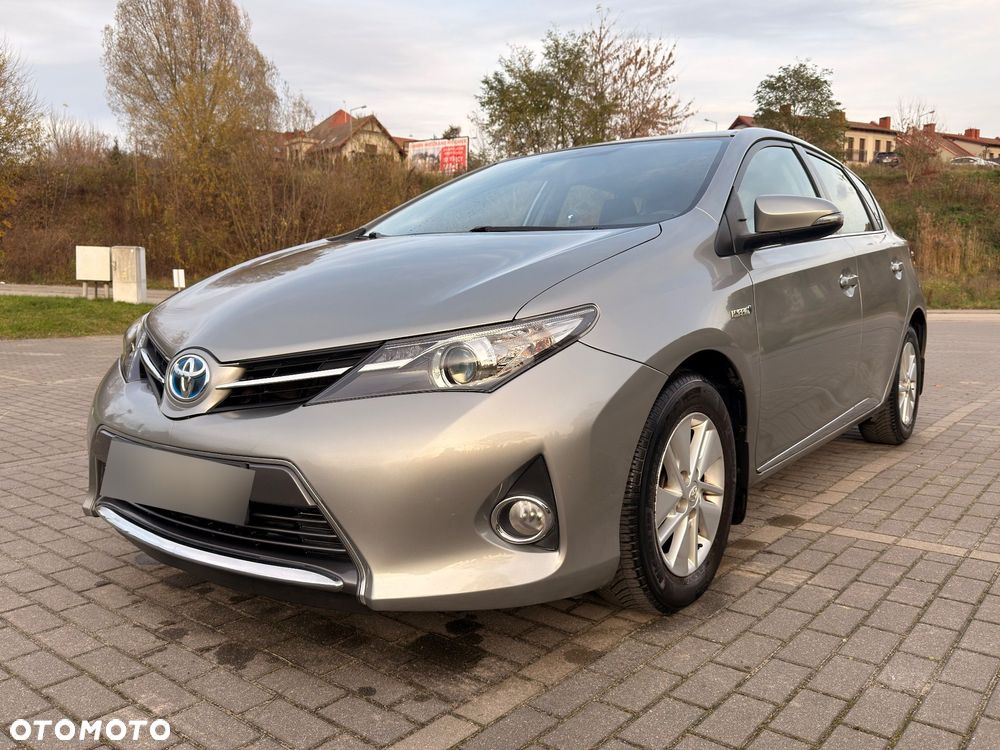 Toyota Auris - 11