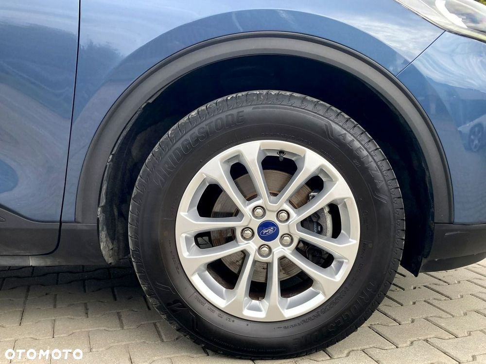 Ford Kuga 1.5 EcoBoost TITANIUM - 11
