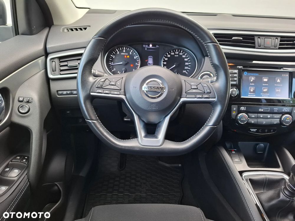 Nissan Qashqai 1.6 DIG-T 360 - 32