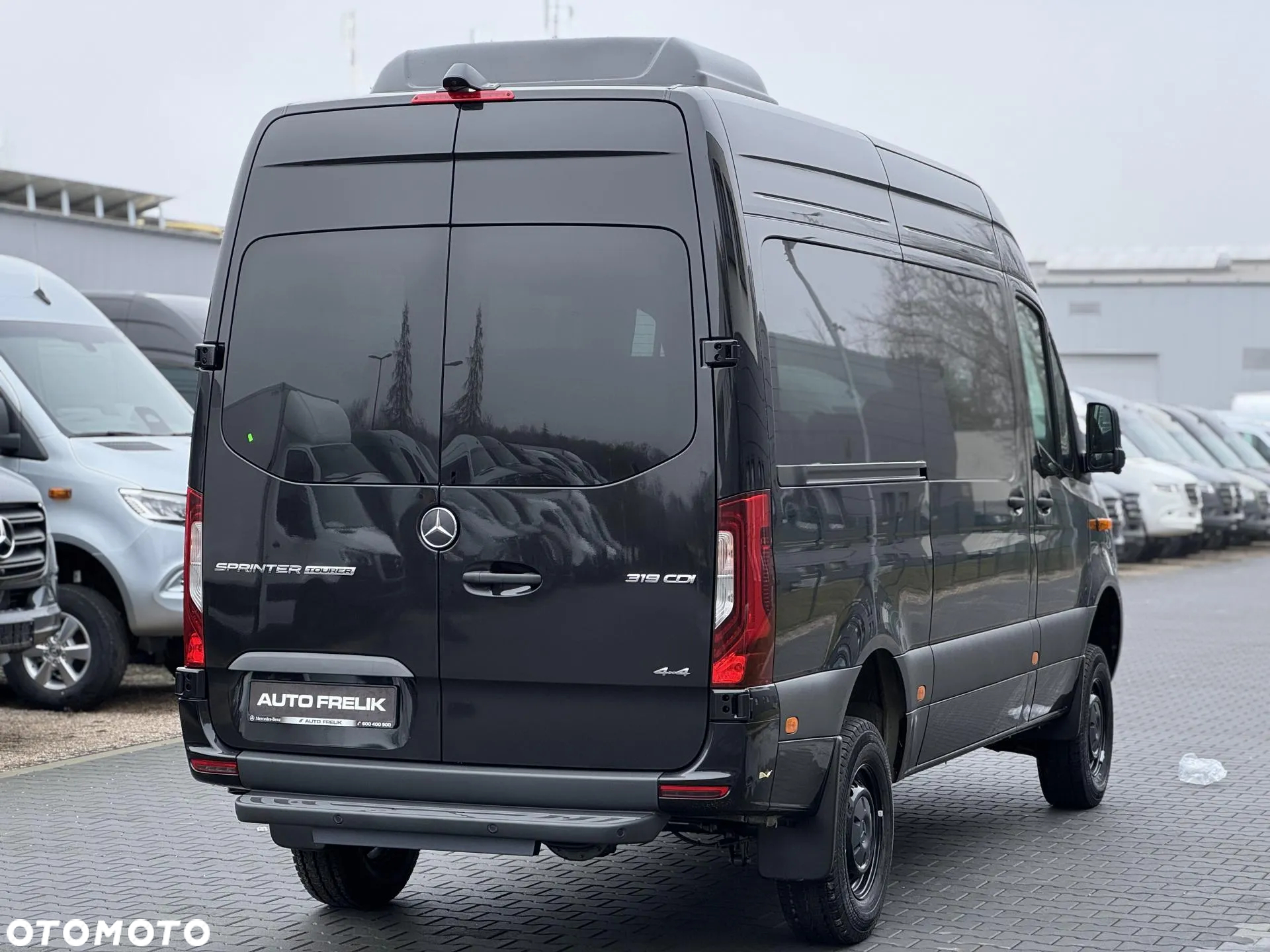 Mercedes-Benz Sprinter - 6