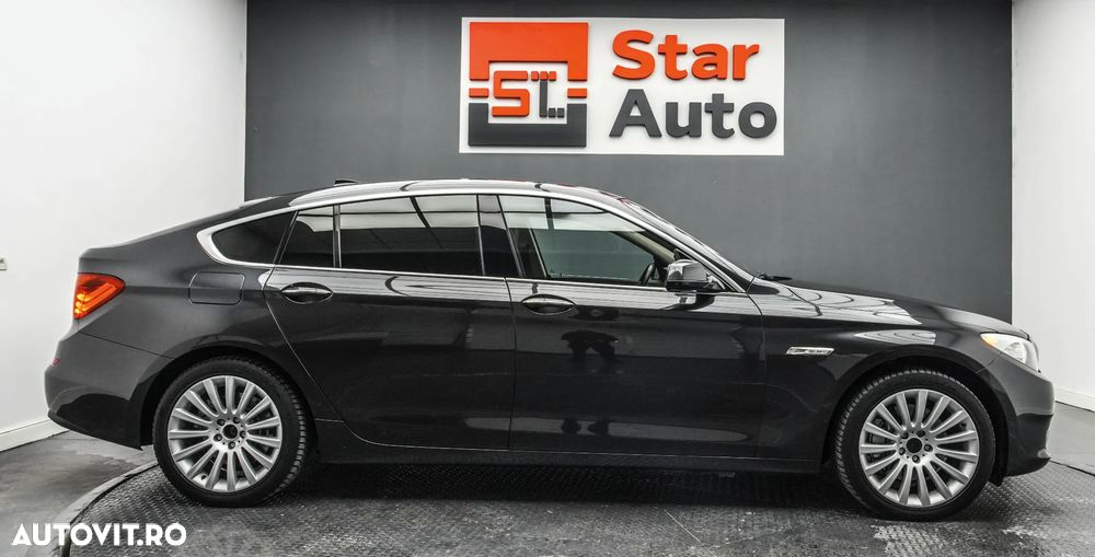 BMW Seria 5 520d xDrive - 11