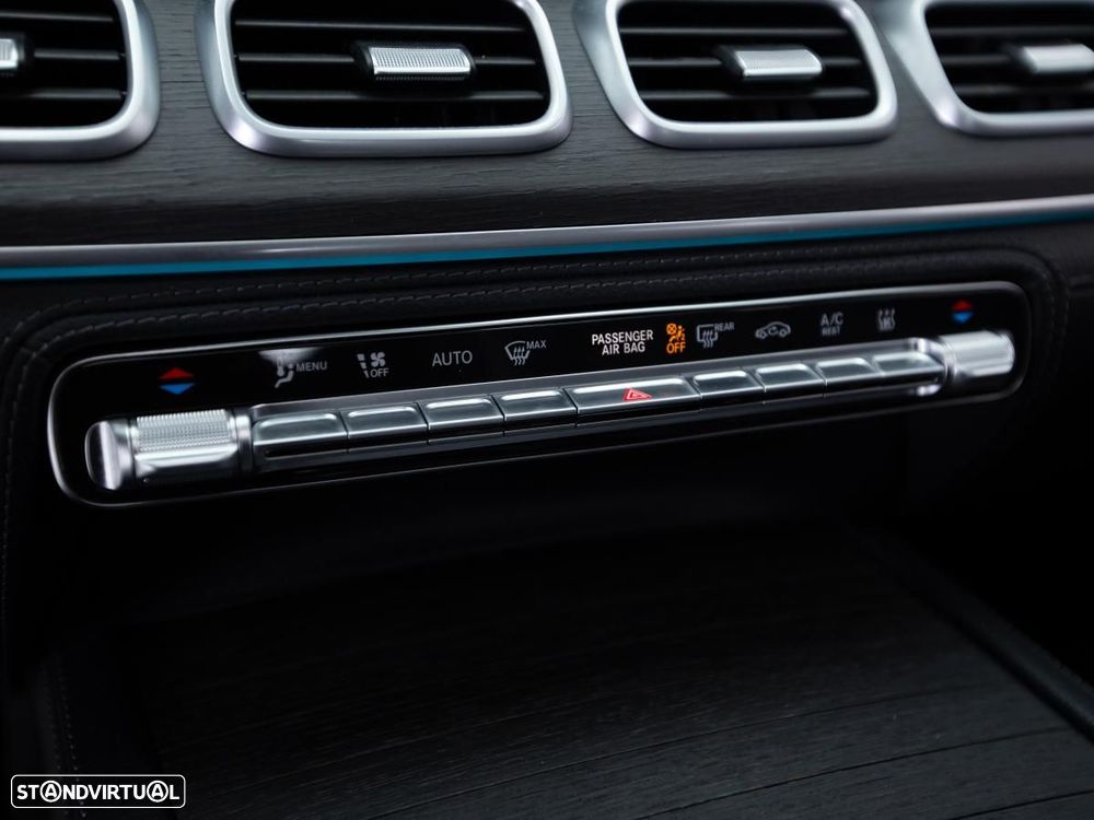 Mercedes-Benz GLE 350 de 4Matic 9G-TRONIC AMG Line - 32