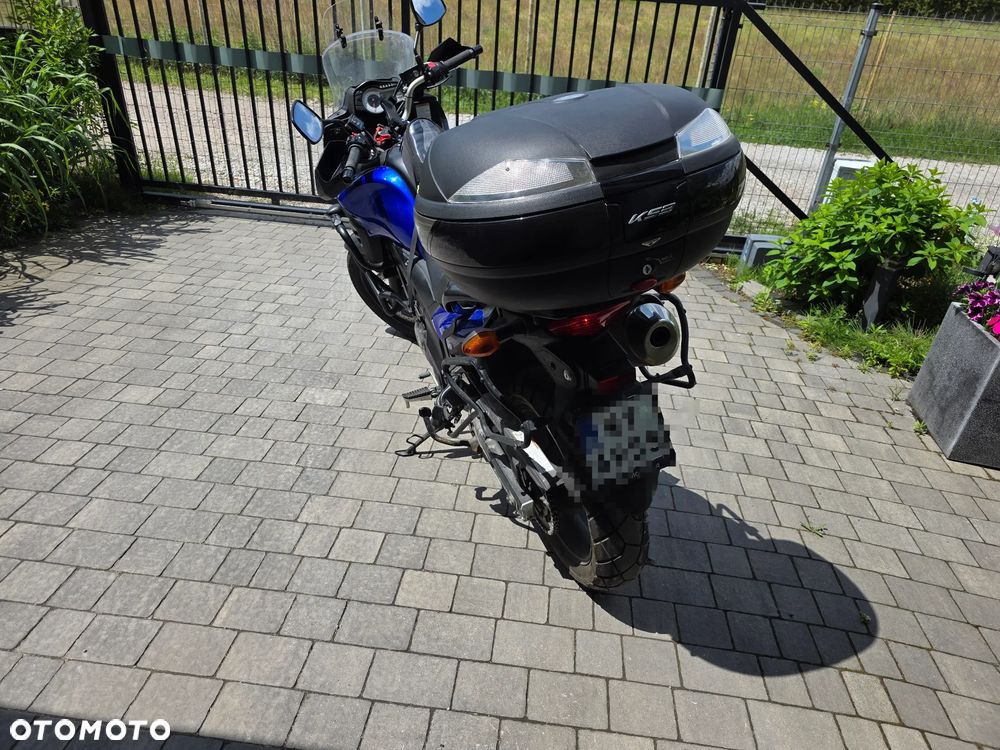 Suzuki V-STROM - 4