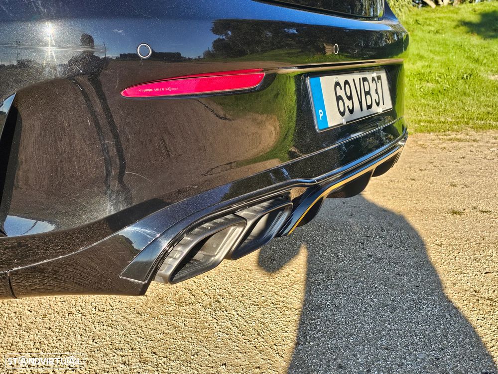 Mercedes-Benz E 220 d AMG Line - 15