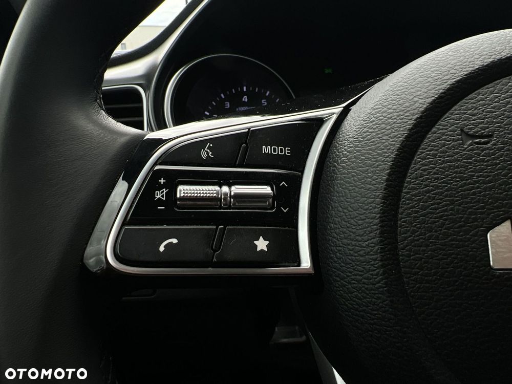 Kia Ceed - 19