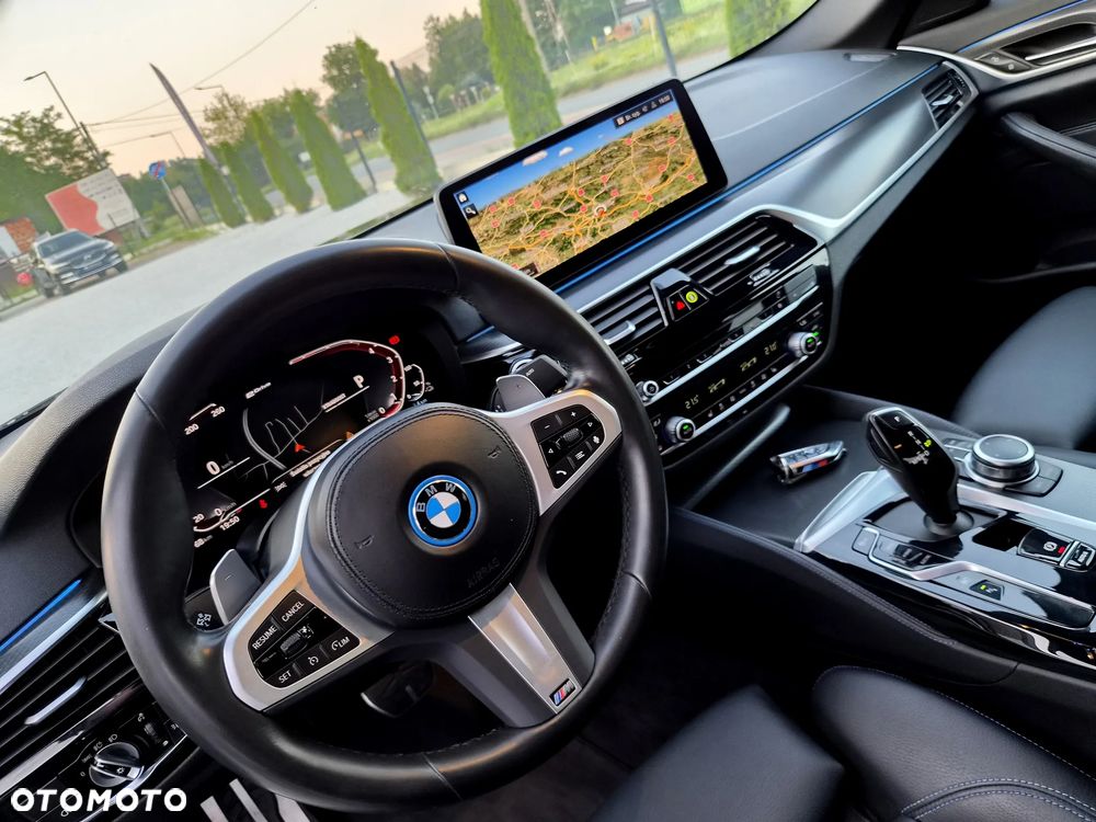 BMW Seria 5 530e M Sport sport - 27
