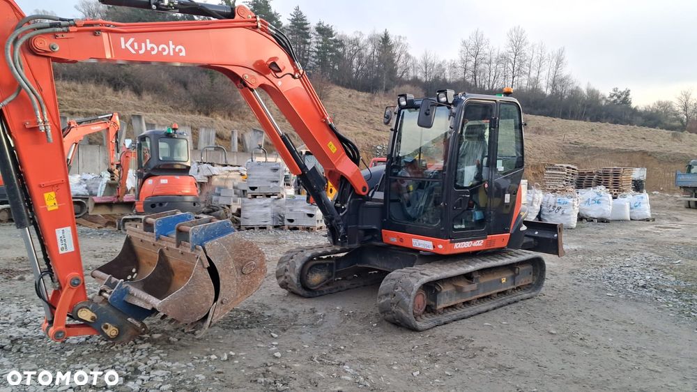Kubota KX080 - 1