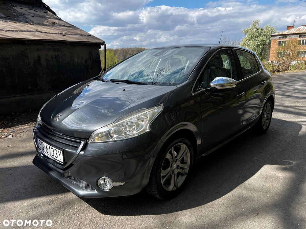 Peugeot 208 1.2 VTi Allure - 2