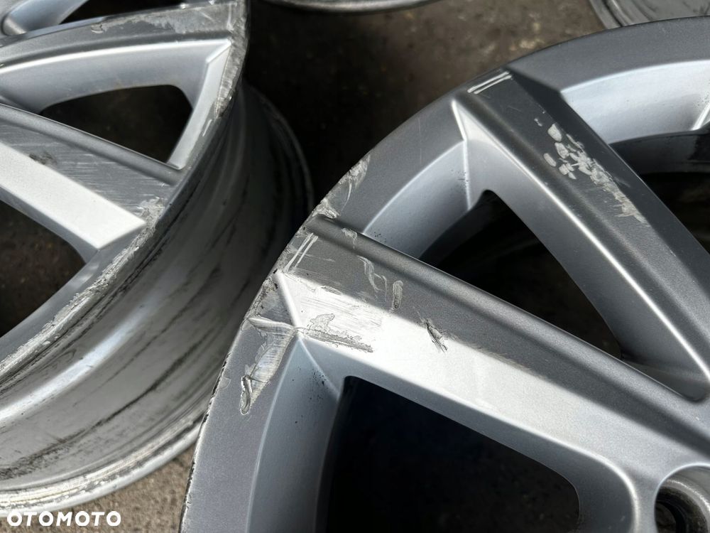 felga aluminiowa vw 7jx17 5x112 et56 7e0071497a - 9