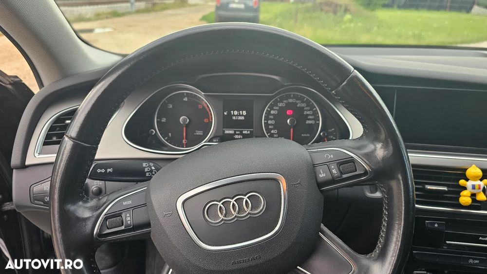 Audi A4 2.0 TDI quattro - 7
