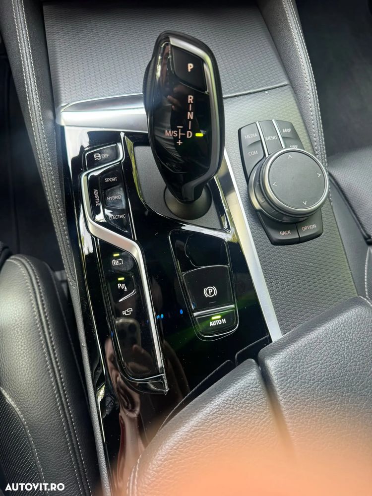 BMW Seria 5 - 29