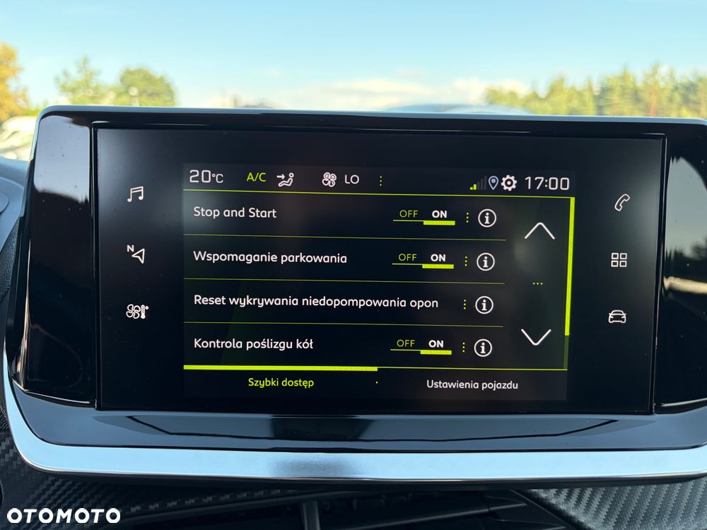 Peugeot 2008 PureTech 130 EAT8 Allure - 21