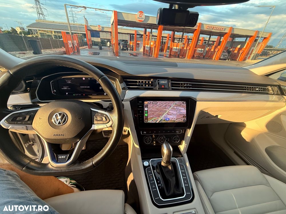 Volkswagen Passat GTE - 18