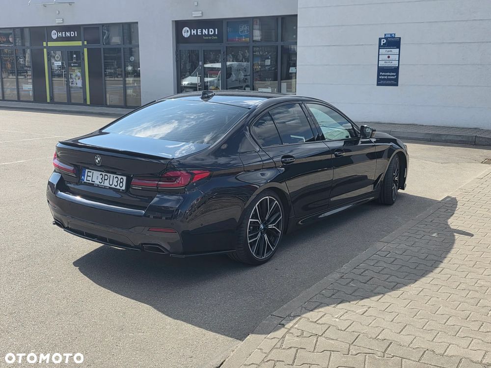 BMW Seria 5 520d xDrive - 2