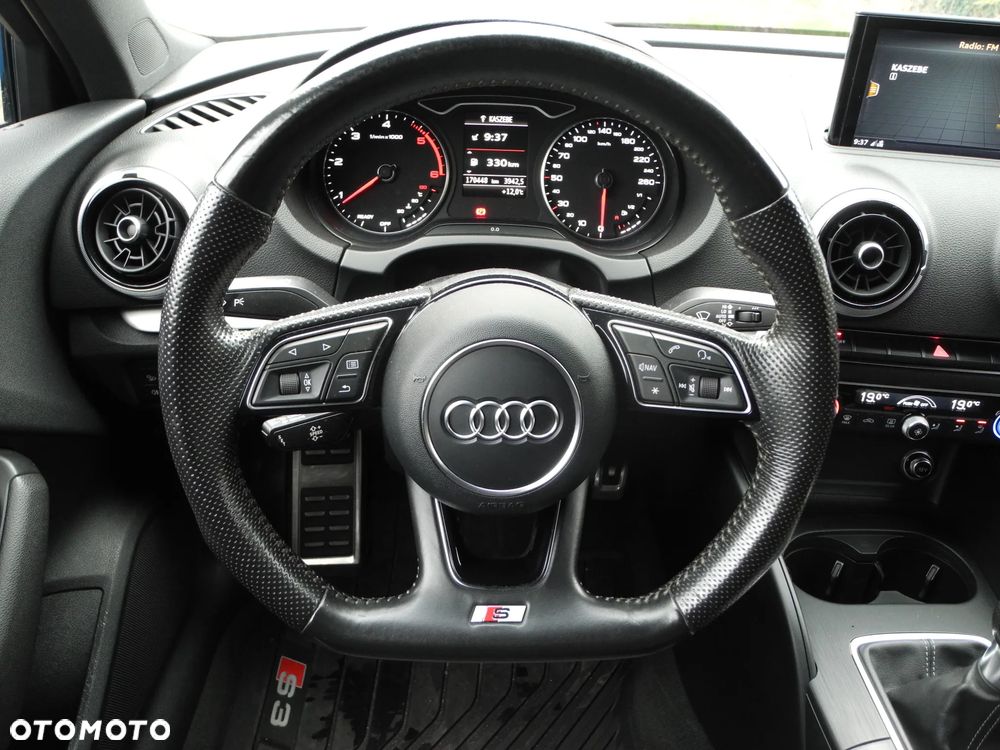Audi A3 Sportback 1.6 TDI (clean diesel) S line Sportpaket - 11