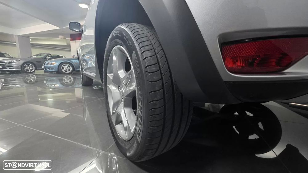 Dacia Sandero 1.0 ECO-G Stepway Bi-Fuel - 17