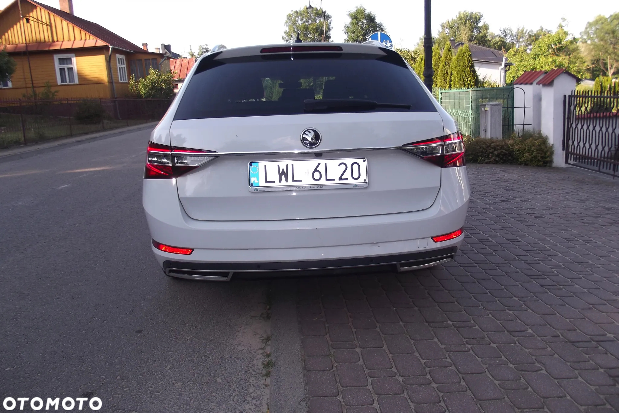 Skoda Superb 2.0 TDI Style DSG7 - 19