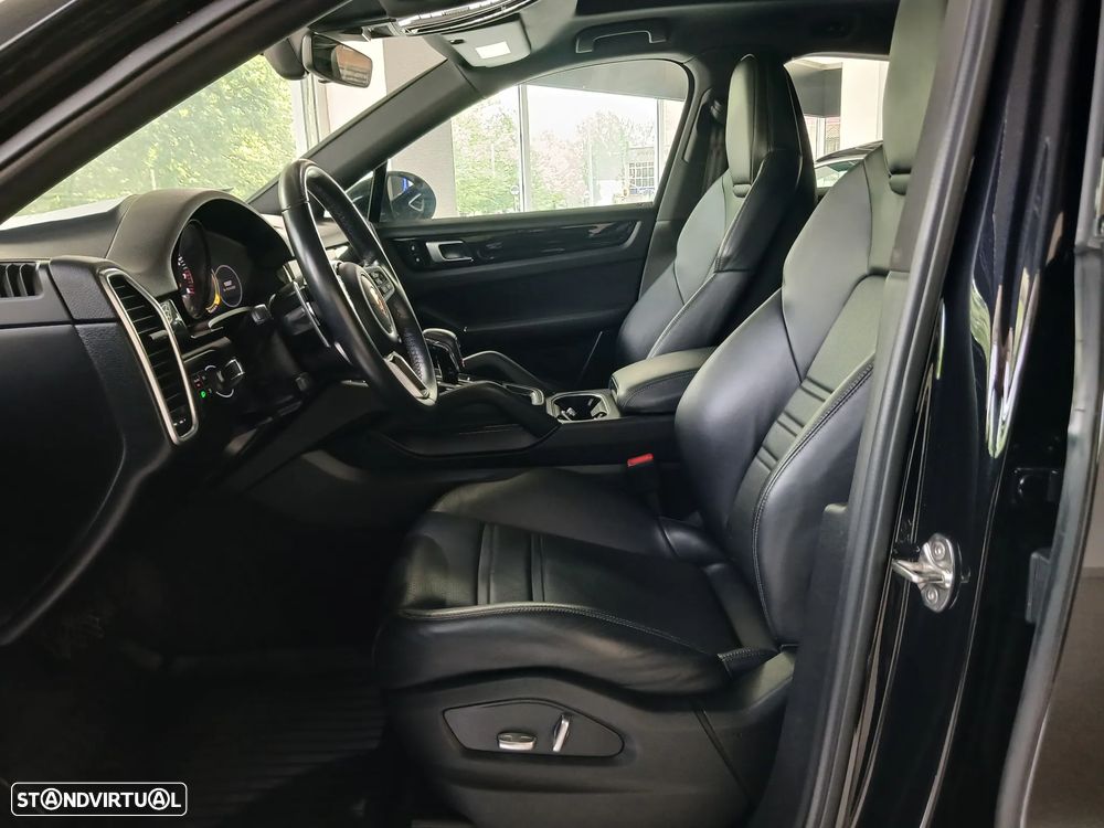 Porsche Cayenne Coupé - 10